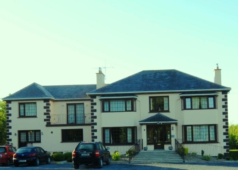 Bunratty Arms B&B Exterior photo